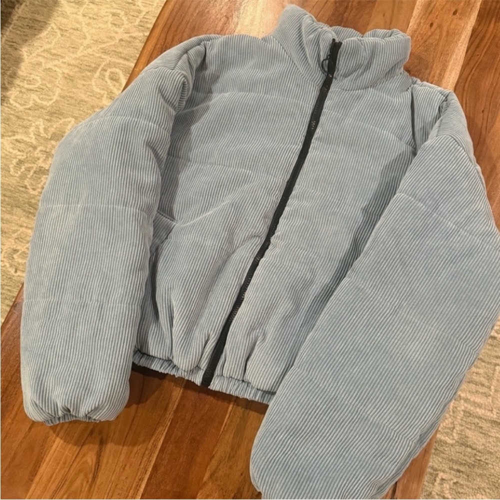 Wild Fable Light Blue Puffer Bomber Jacket Corduroy Cropped Zip Coat Size L